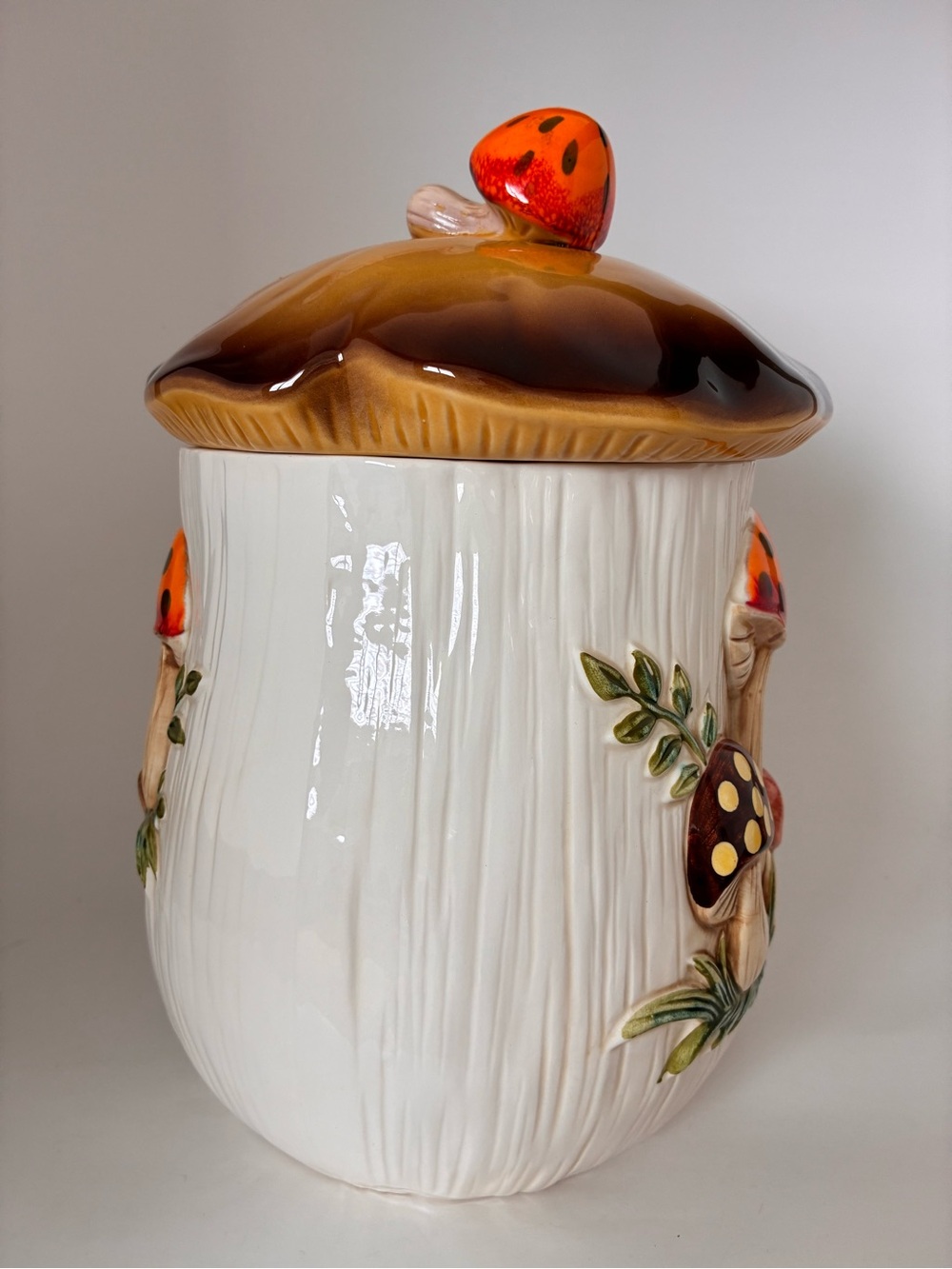 Vintage 70’s Made In Japan Ceramic Mushroom Canister - Picture 4 of 8